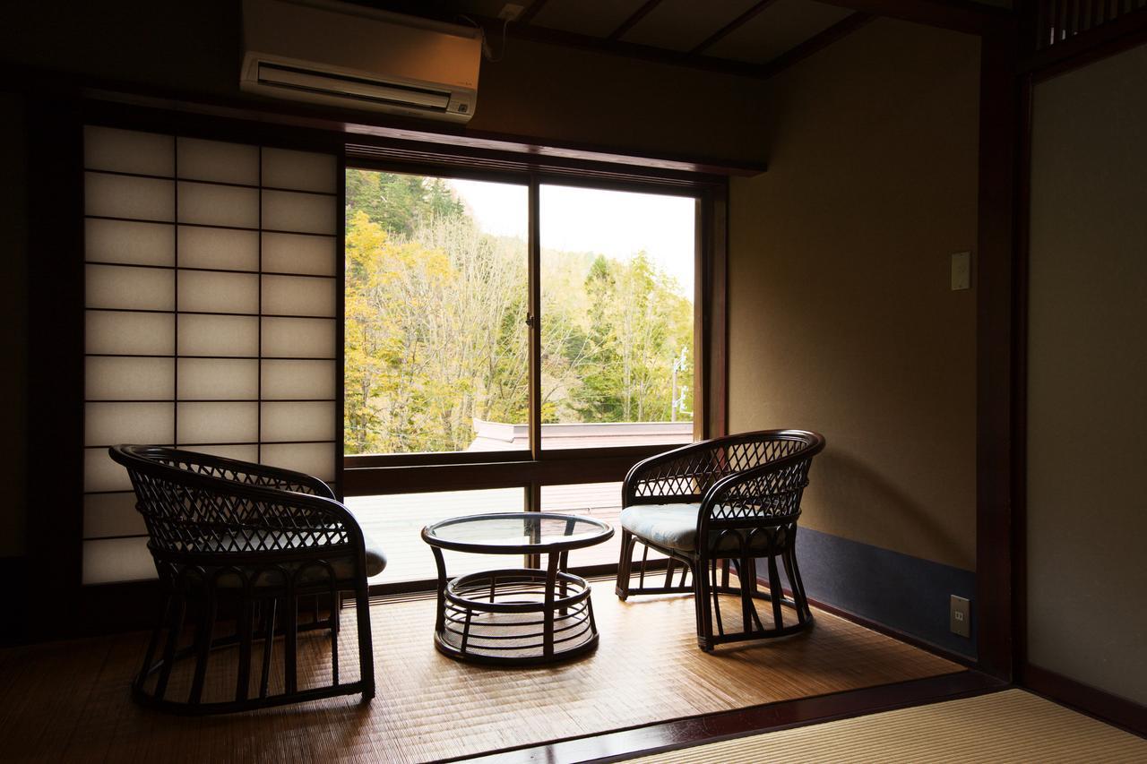 Hôtel Nishiya à Yonezawa Extérieur photo