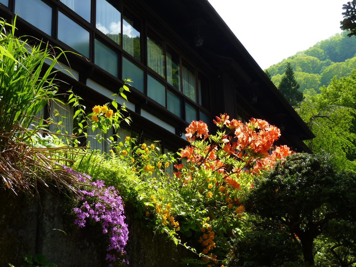 Hôtel Nishiya à Yonezawa Extérieur photo