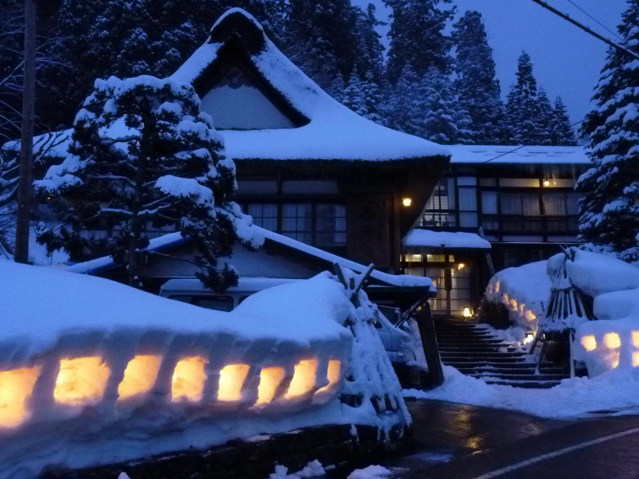 Hôtel Nishiya à Yonezawa Extérieur photo
