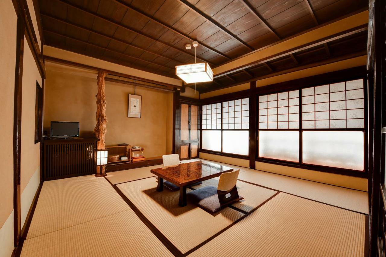 Hôtel Nishiya à Yonezawa Extérieur photo